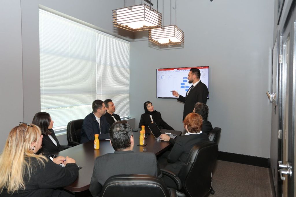 مسیر کارآفرینی احمد ایوبی پور در کانادا